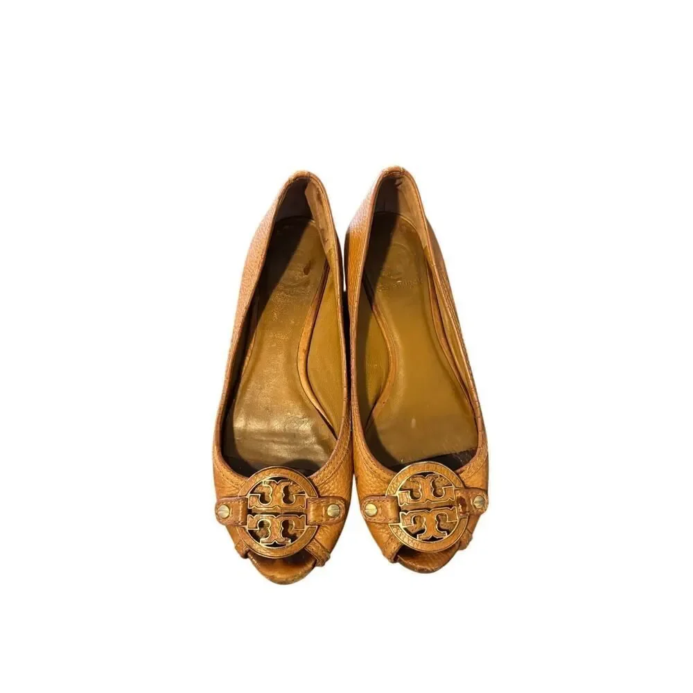 Tory Burch Amanda Open Toe Wedge pumps size 7.5 M